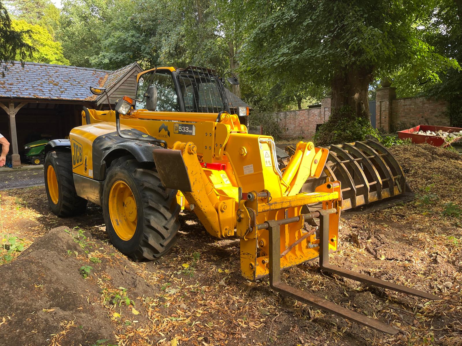 JCB 533-105